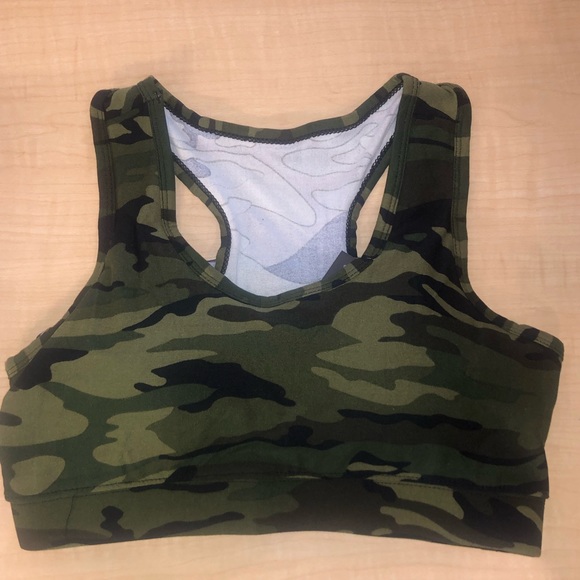 Bras - Picture 1 of 1